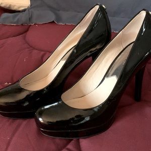 Michael Kors patent leather pumps size 6M